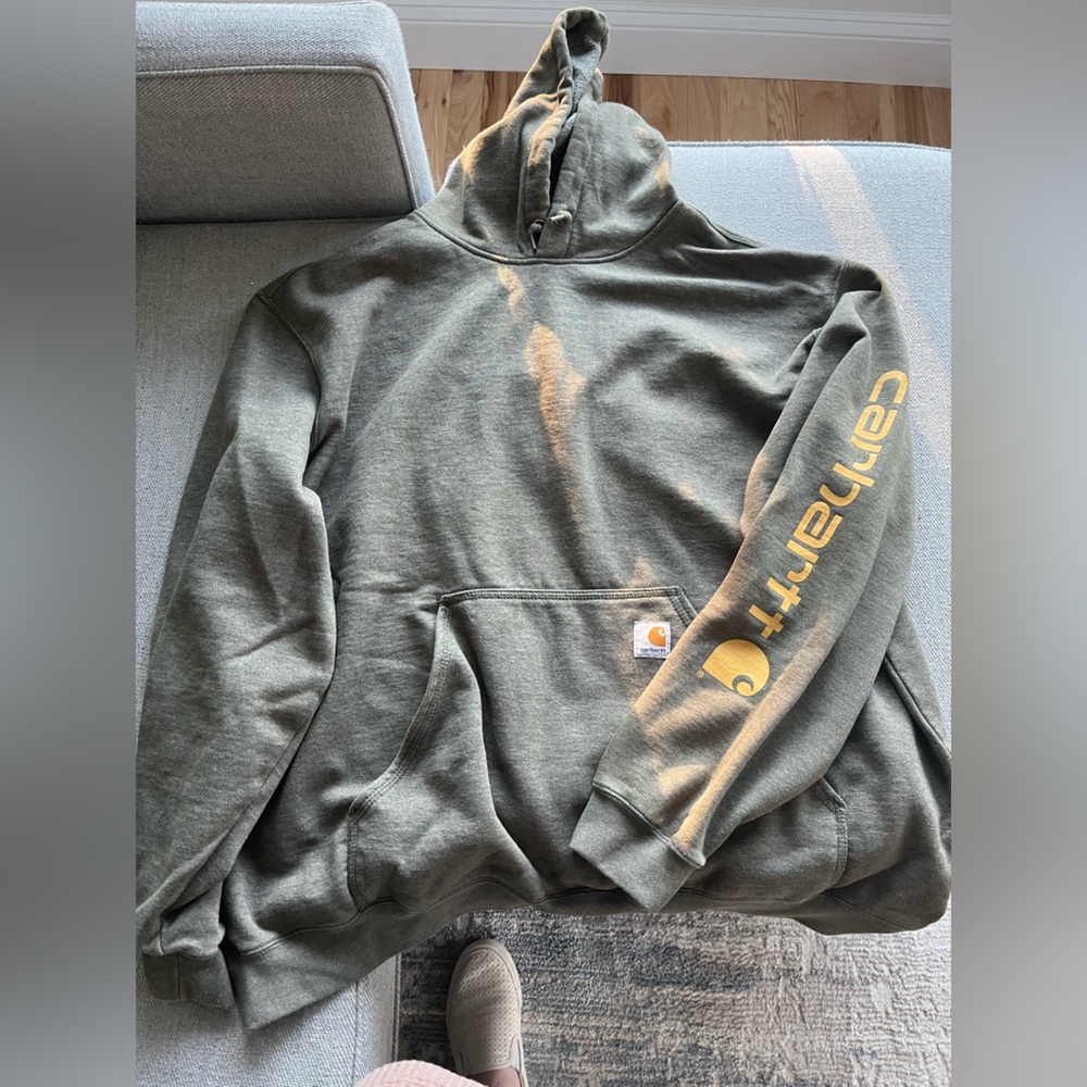 Men’s Carhartt Sweatshirt